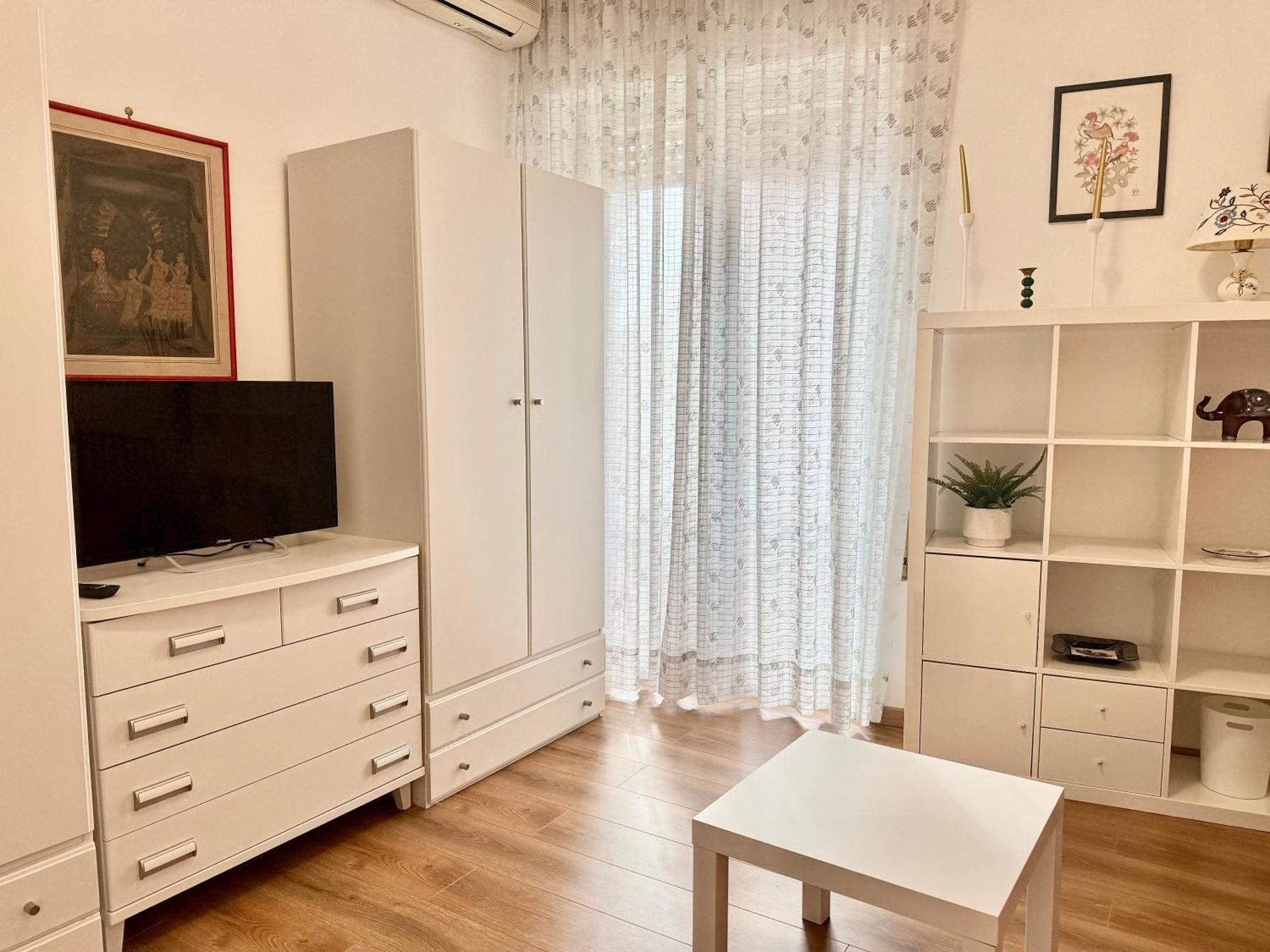 5 Min Da Metro San Paolo Apartment Rome Bagian luar foto