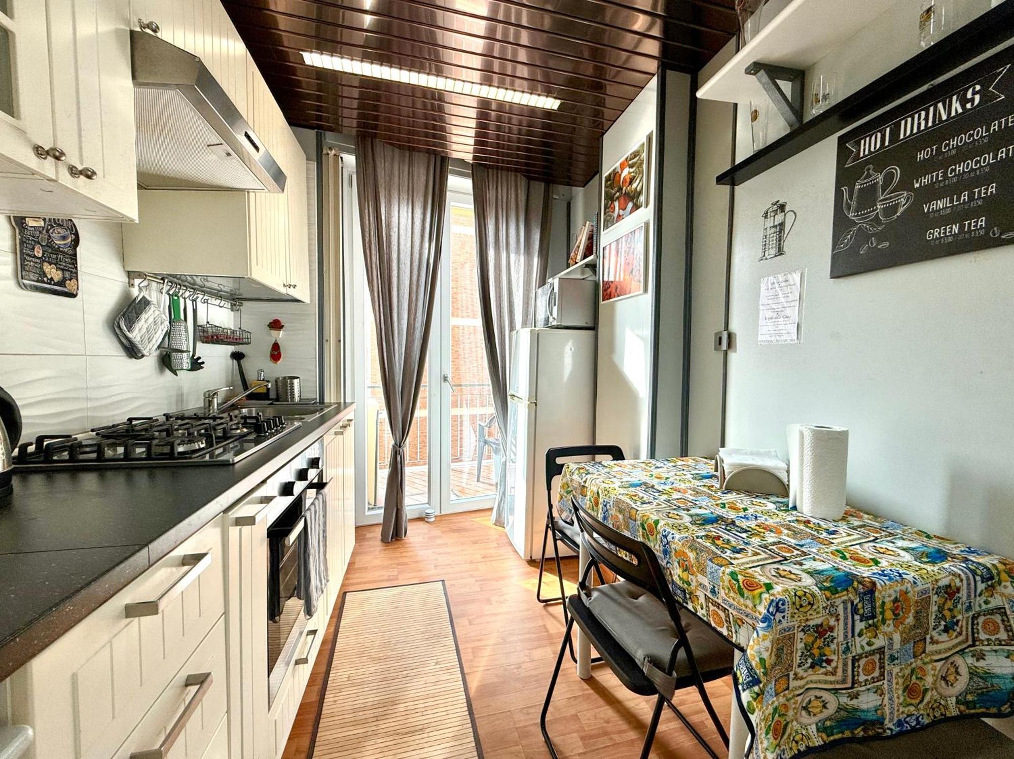 5 Min Da Metro San Paolo Apartment Rome Bagian luar foto